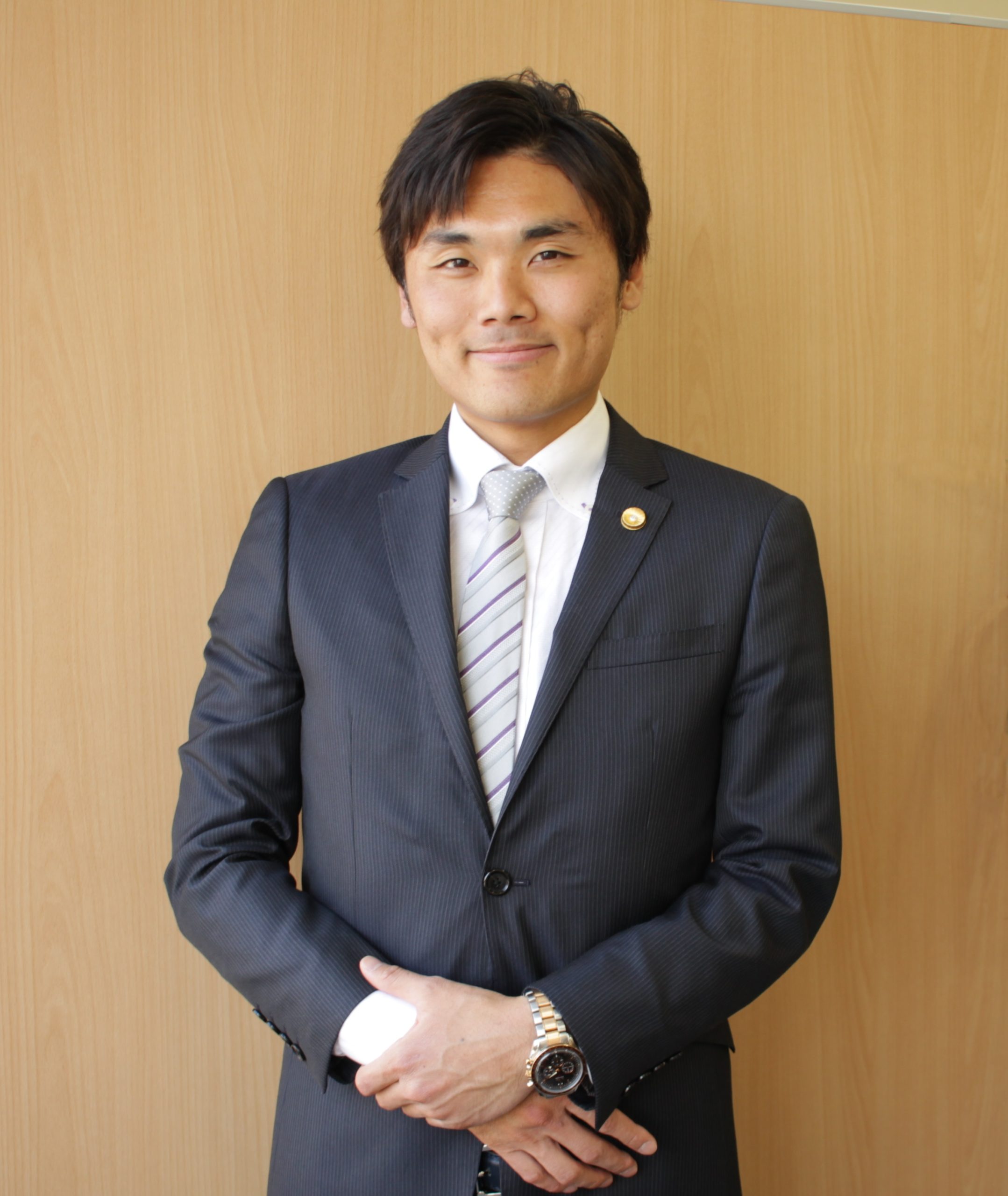 弁護士の梅澤先生