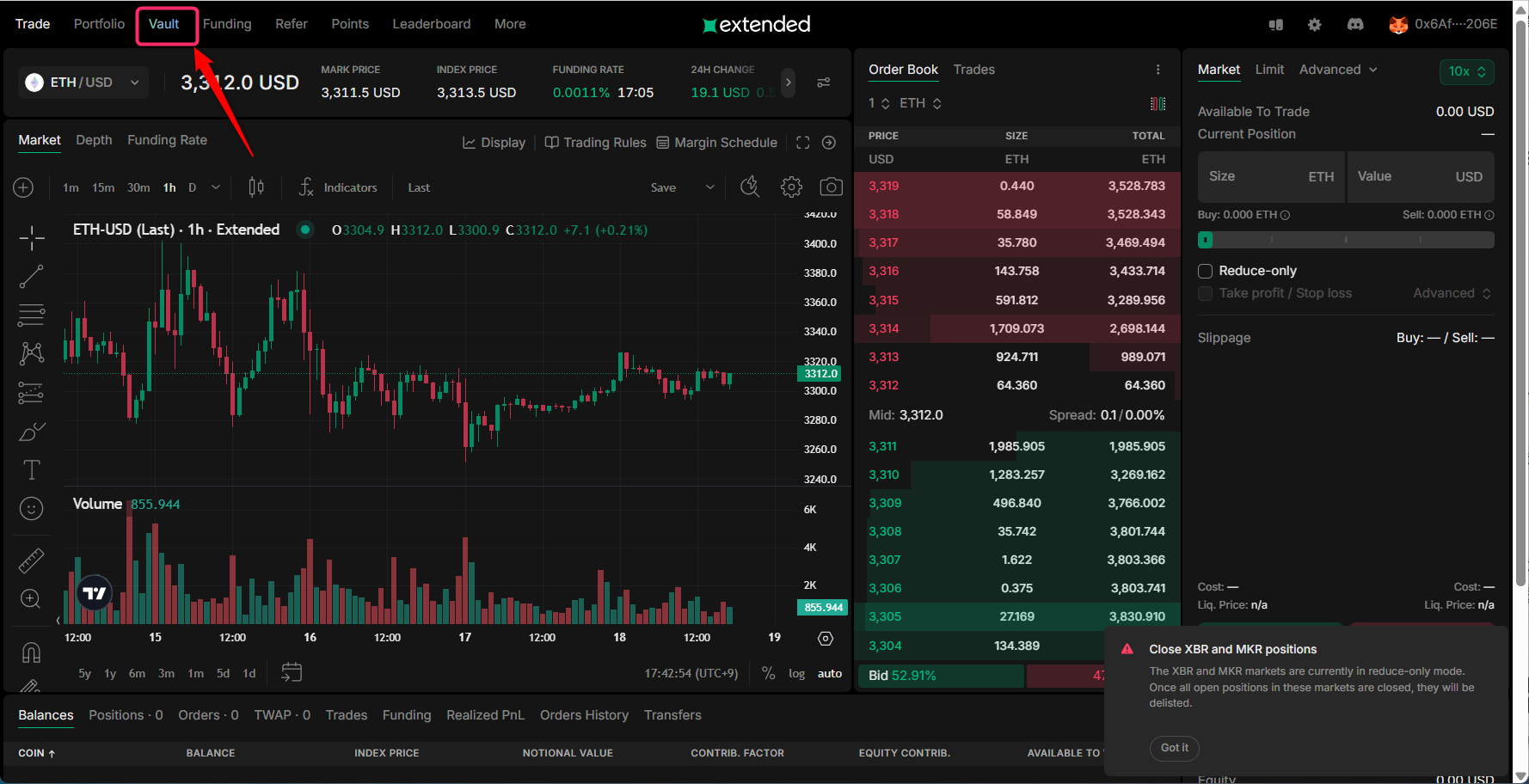 上部メニューから「Vault」を開く